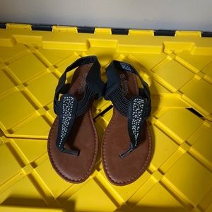 LADIES  Women's SHOES  size 9 black with silver studs